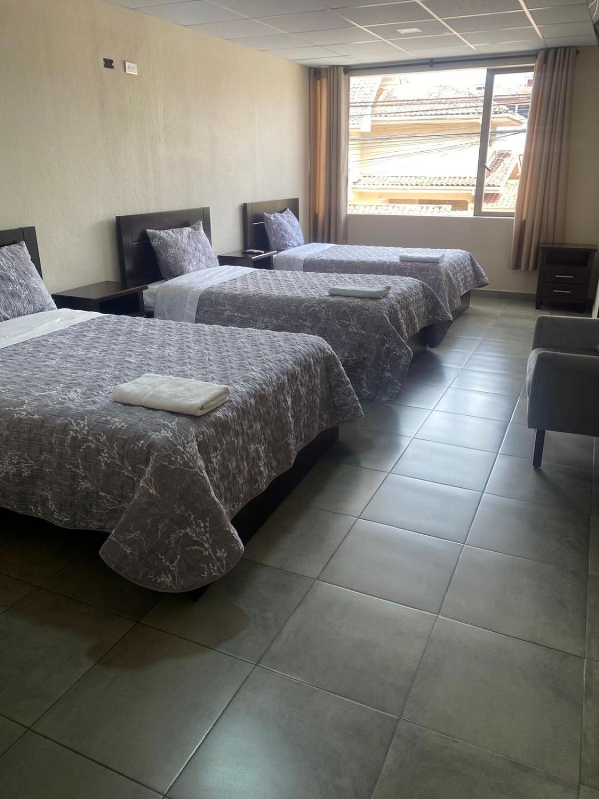 Stelar Hostal Cuenca Exterior photo